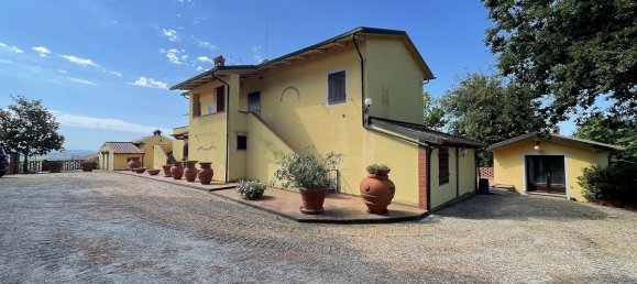 Casa de 4 dormitorios en Palaia, Italy No. 155 4