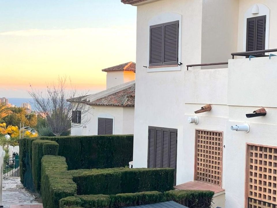 2 bedrooms Bungalow in Alicante, Spain No. 185757