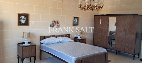 4 bedrooms House in Xaghra, Malta No. 11678 4