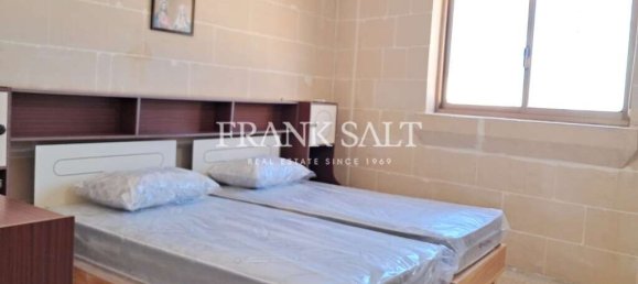 4 bedrooms House in Xaghra, Malta No. 11678 2