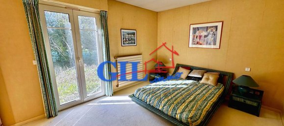 4 bedrooms House in Seine-Port, France No. 171725 8