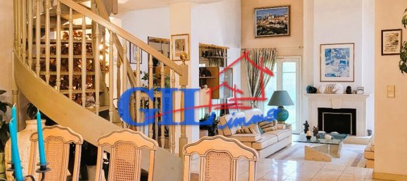 4 bedrooms House in Seine-Port, France No. 171725 12