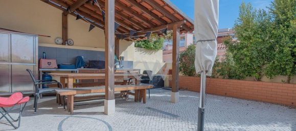 3 غرف نوم منزل في Cascais, Portugal رقم 126945 40