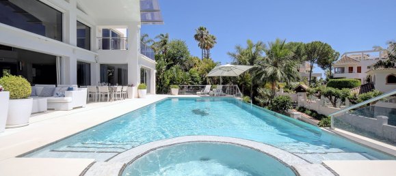 5 bedrooms House in Marbella, Spain No. 84138 26