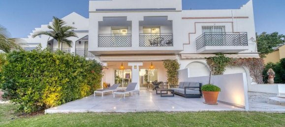 3 bedrooms Townhouse in Marbella, Spain No. 56673 66