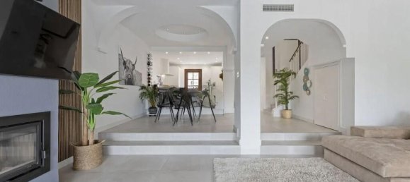 3 bedrooms Townhouse in Marbella, Spain No. 56673 34