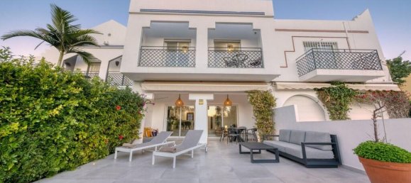 3 bedrooms Townhouse in Marbella, Spain No. 56673 62