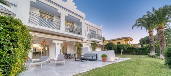 3 bedrooms Townhouse in Marbella, Spain No. 56673 64