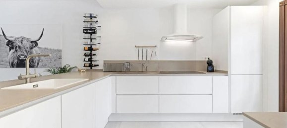 3 bedrooms Townhouse in Marbella, Spain No. 56673 8