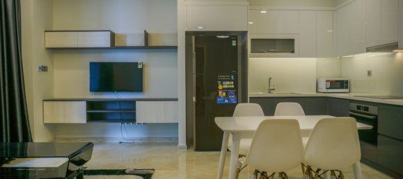 2 rooms Office in District 1, Vietnam No. 17956 18