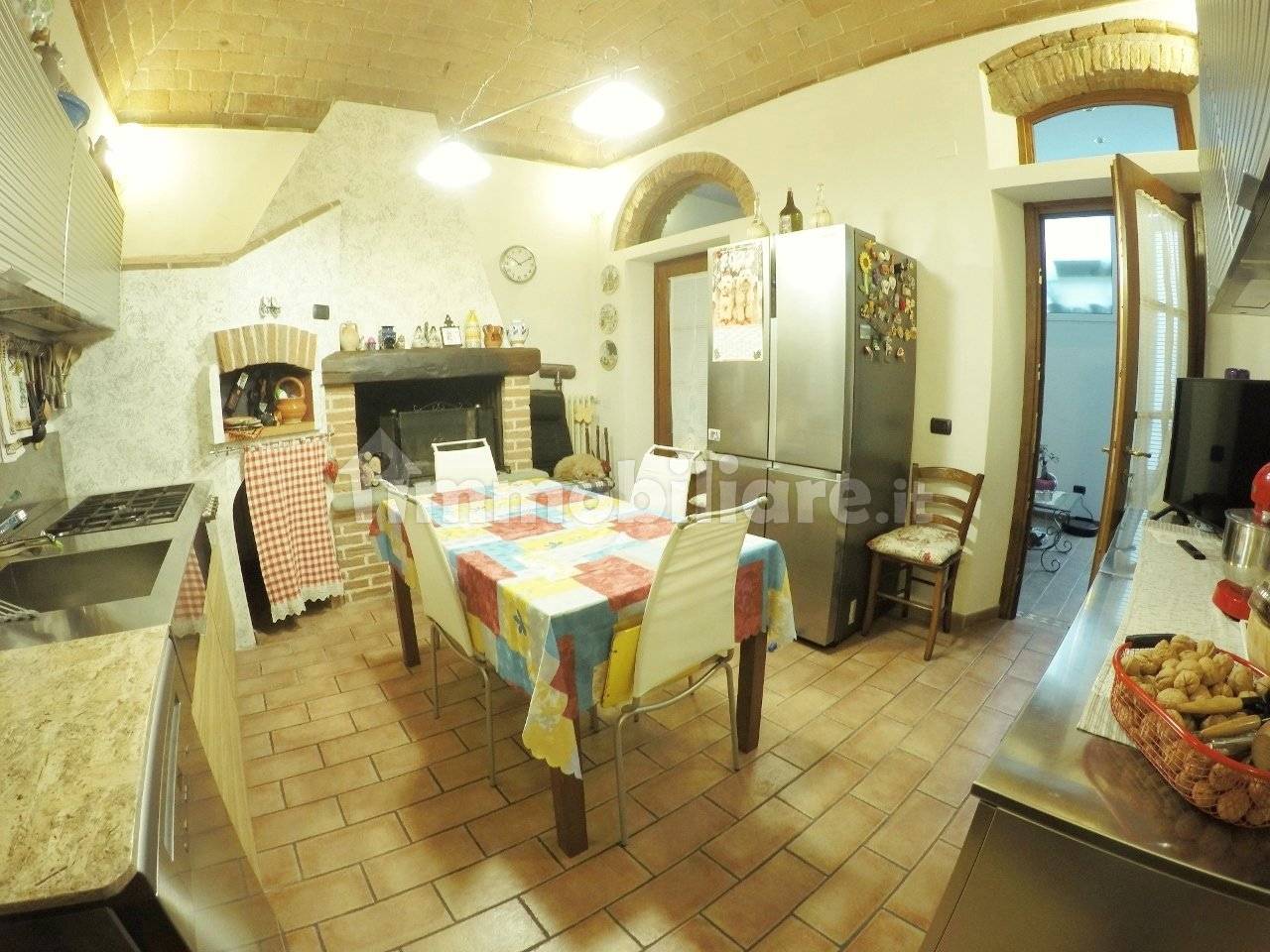 3 bedrooms Apartment in Campi Bisenzio, Italy No. 118866