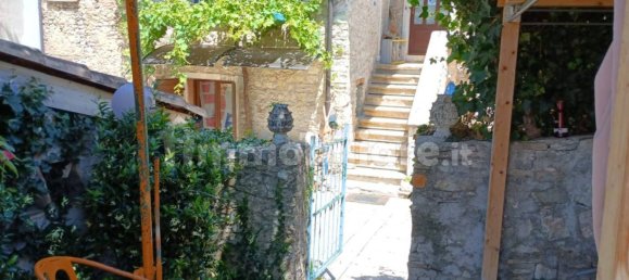 2 bedrooms House in Caprino Veronese, Italy No. 330511 11