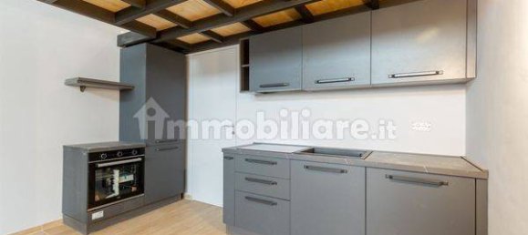 2 bedrooms Apartment in Milan, Italy No. 249983 2
