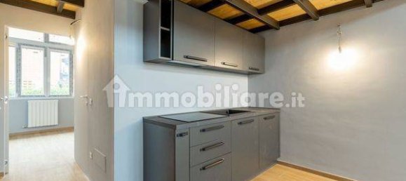 2 bedrooms Apartment in Milan, Italy No. 249983 6