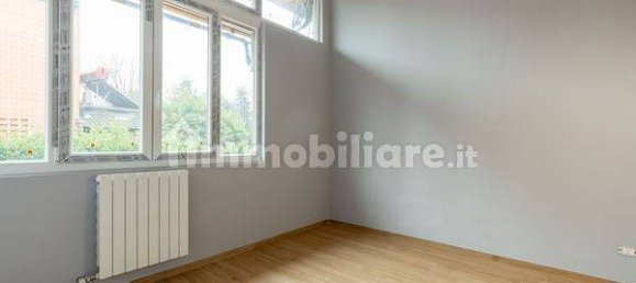 2 bedrooms Apartment in Milan, Italy No. 249983 18