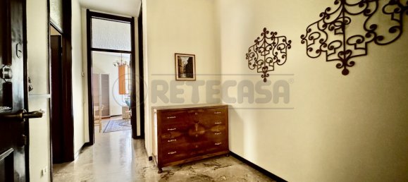 2 Schlafzimmer Wohnung in Crema, Italy, Nr. 351700 2