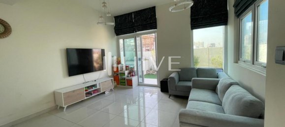 3 Schlafzimmer Villa in Dubai, UAE, Nr. 53371 11