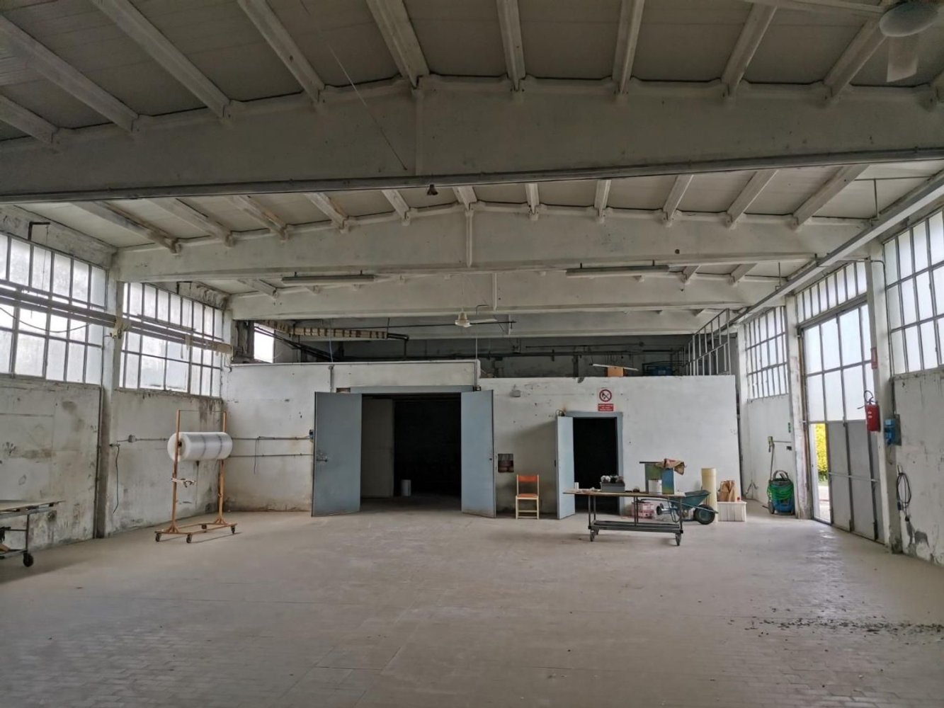 Almacén en Colle di Val d'Elsa, Italy 500 m² No. 221777