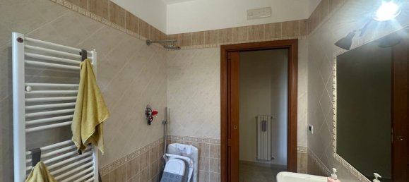 3 bedrooms House in Trani, Italy No. 316814 27