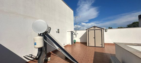 3 bedrooms House in Trani, Italy No. 316814 21