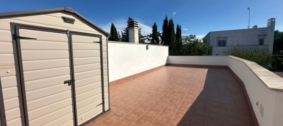 3 bedrooms House in Trani, Italy No. 316814 34