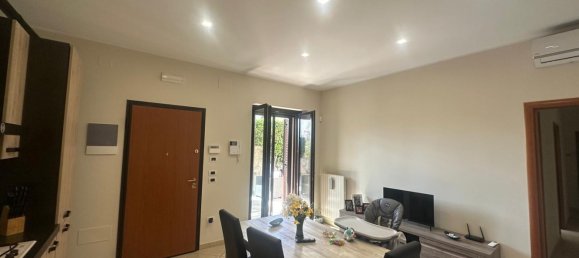 3 bedrooms House in Trani, Italy No. 316814 12