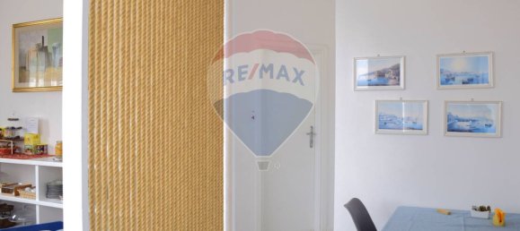 4 bedrooms Apartment in Naples, Italy No. 295481 12