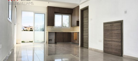 2 bedrooms Maisonette in Protaras, Cyprus No. 26932 4