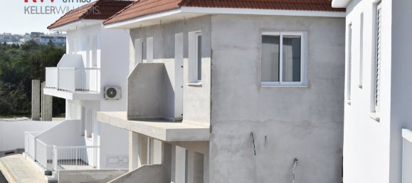 2 bedrooms Maisonette in Protaras, Cyprus No. 26932 3