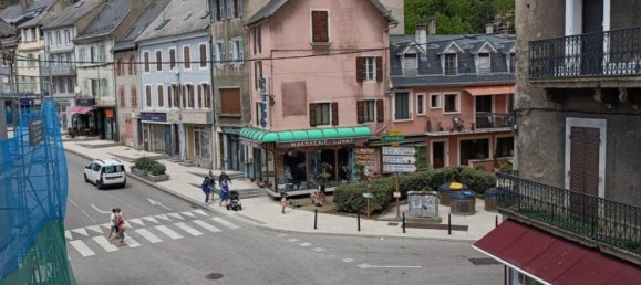 Таунхаус с 5 комнатами в Ла Мюр, Франция № 191958 5