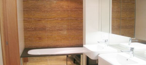 3 Schlafzimmer Wohnung in Cau Giay, Vietnam, Nr. 5493 7