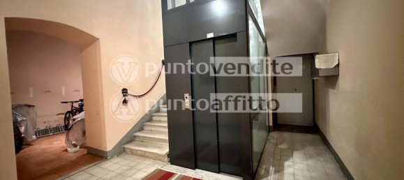 5 rooms Apartment in Lucca, Italy No. 138853 6