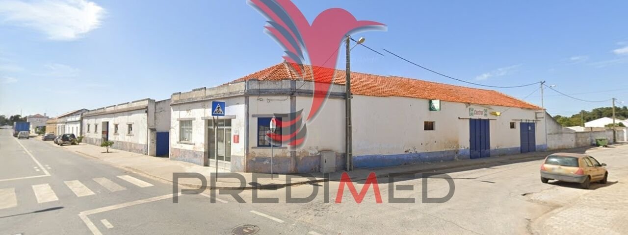 461m² Commercial property in Ermidas Sado, Portugal No. 245107