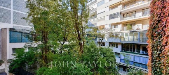 2 bedrooms Apartment in Paris, France No. 128899 8