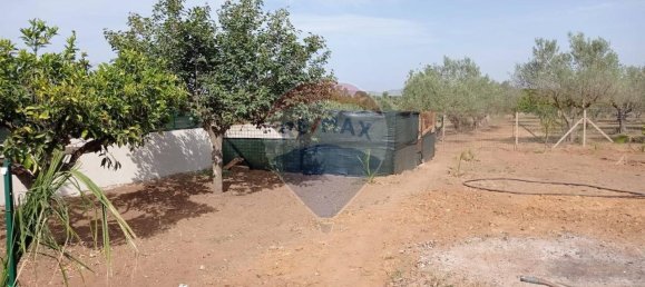 Villa de 2 habitaciónes en Caltagirone, Italy No. 82105 9