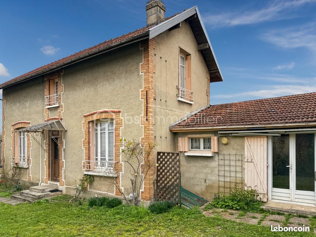 Дом с 2 спальнями в Об, Франция № 152040