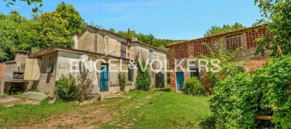 6 bedrooms Villa in Arcola, Italy No. 264853 12