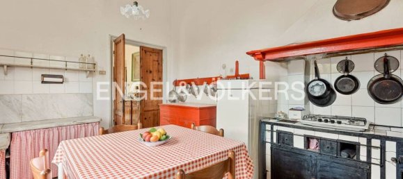 6 bedrooms Villa in Arcola, Italy No. 264853 16