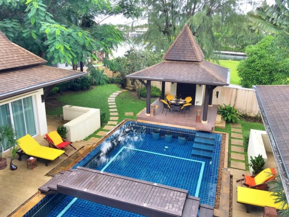 4 bedrooms Villa in Phuket, Thailand No. 86265
