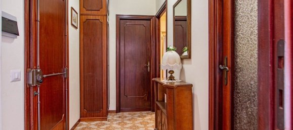 Apartamento de 2 divisões em Pomezia, Italy N.º 205808 10