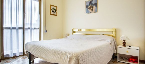 Apartamento de 2 divisões em Pomezia, Italy N.º 205808 15