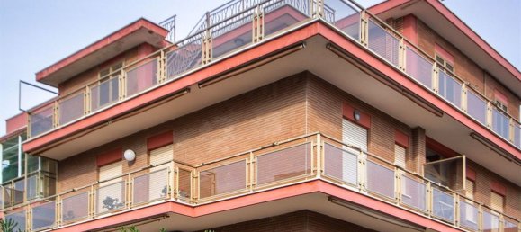 Apartamento de 2 divisões em Pomezia, Italy N.º 205808 2