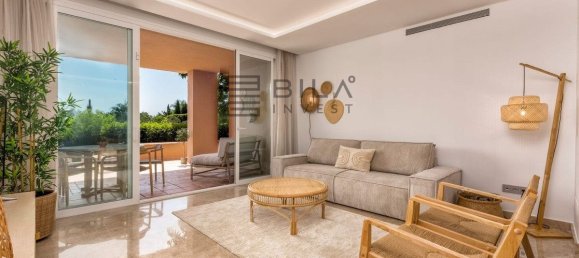 2 chambres Appartement à Marbella, Spain No. 20428 8