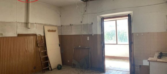 Studio in San Giovanni Valdarno, Italy No. 132977 9