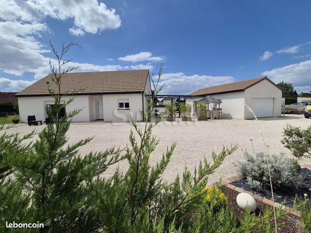 Дом с 3 спальнями в Сен-Жермен-дю-Плен, Франция № 310097