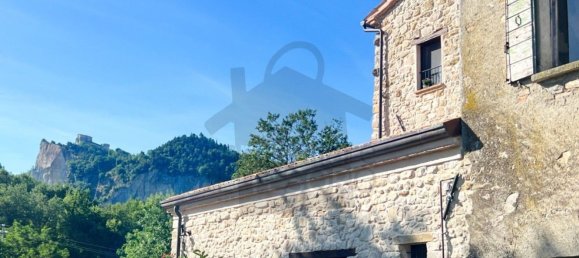 Дом с 5 комнатами в Сан Лео, Италия № 79928 18