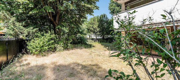 5 غرف نوم منزل ذو طابقين في Neuilly-sur-Seine, France رقم 186009 4