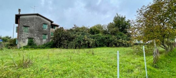 5 rooms House in Pordenone, Italy No. 84069 9