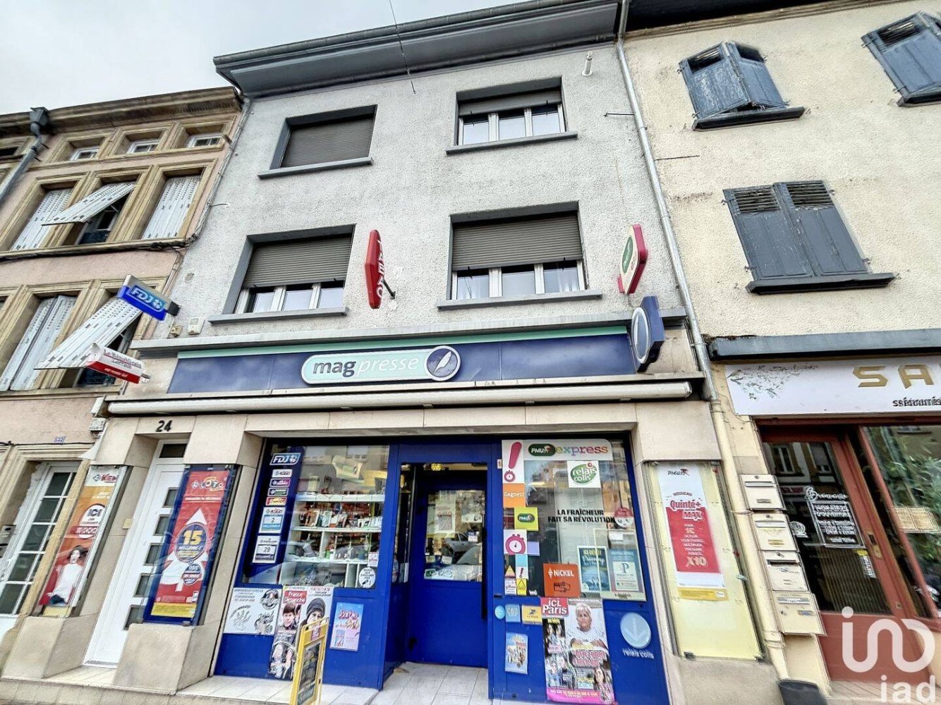 Gewerbliche Immobilie in Morhange, France 86m², Nr. 219748