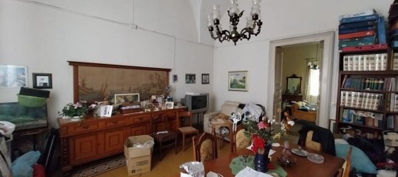 Apartamento de 18 divisões em Maglie, Italy N.º 76188 11